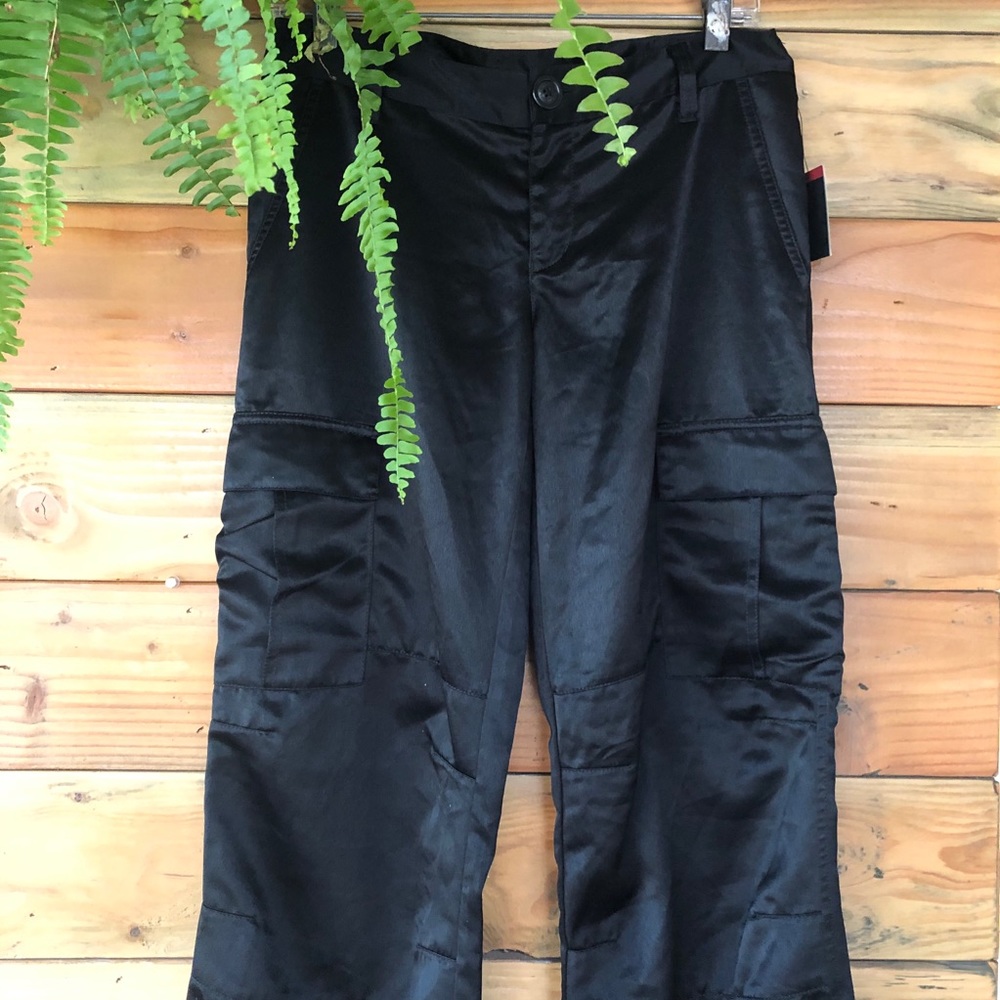 Hurley Woman’s Satin Like Black Long Pants